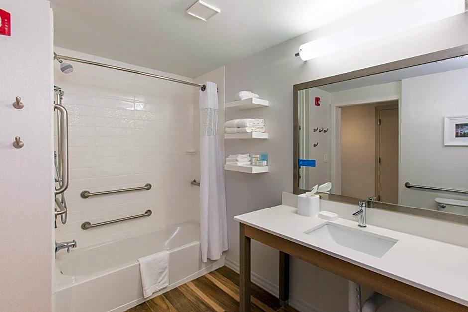 Hampton Inn By Hilton - Palatka