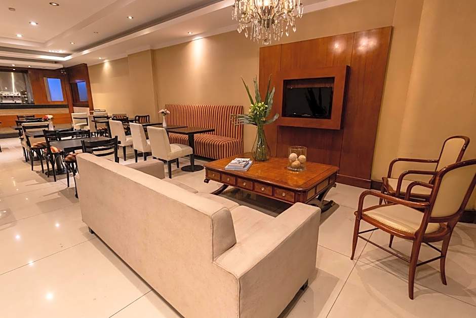 Stay Hotel Plaza San Martin