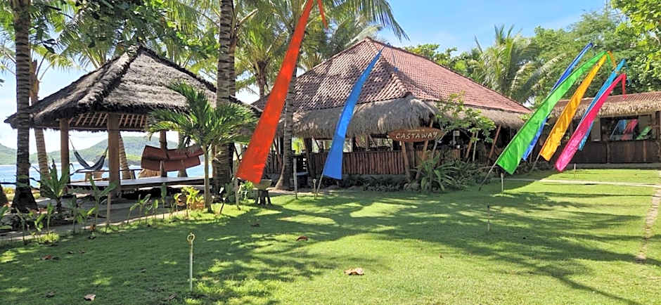 Castaway Surf Retreat