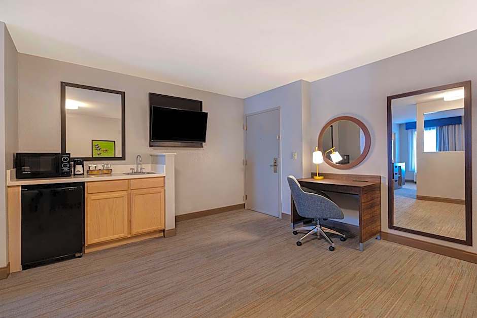 Hampton Inn By Hilton Hot Springs