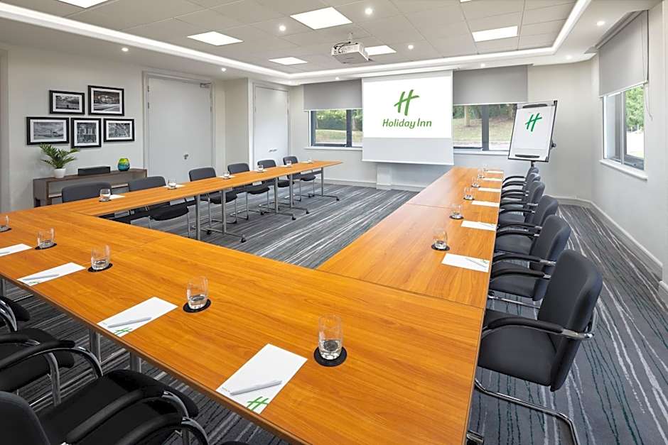 Holiday Inn Aylesbury By IHG