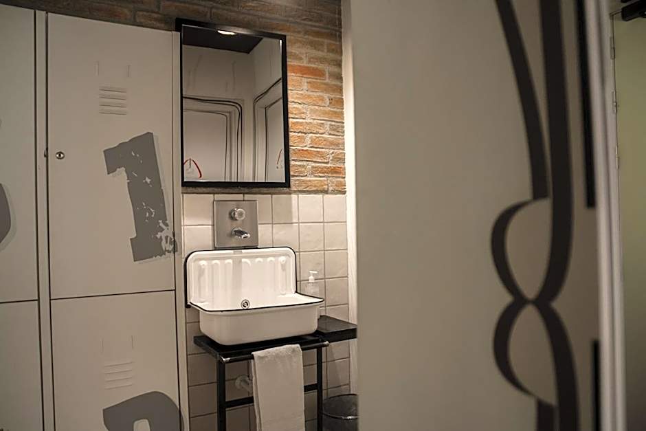 room00 Ventura Hostel