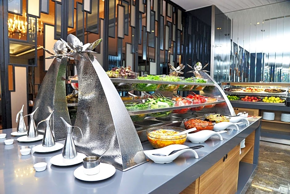 TRYP by Wyndham Istanbul Basin Ekspres