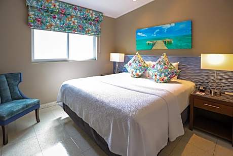 Suite with Spa Bath