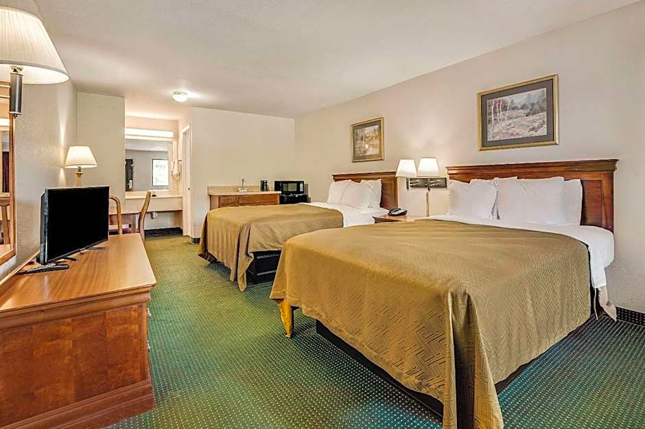 Rodeway Inn