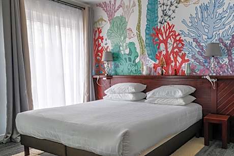 Garden Side Superior Triple Room
