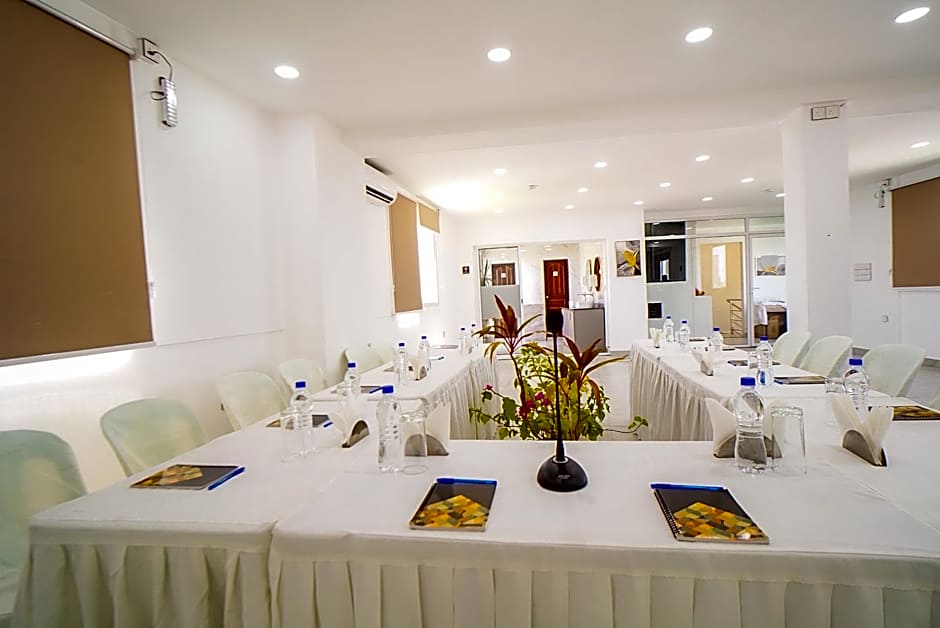 Hotel Flora Male Maldives