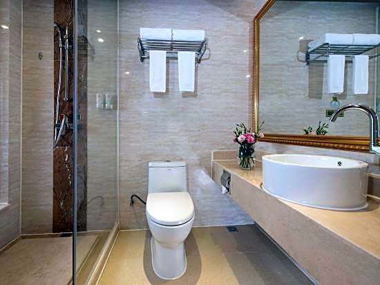 Vienna Hotel Shenzhen Gongming Nanhuan Road