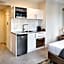 Sojourn Apartment Hotel - Ghuznee