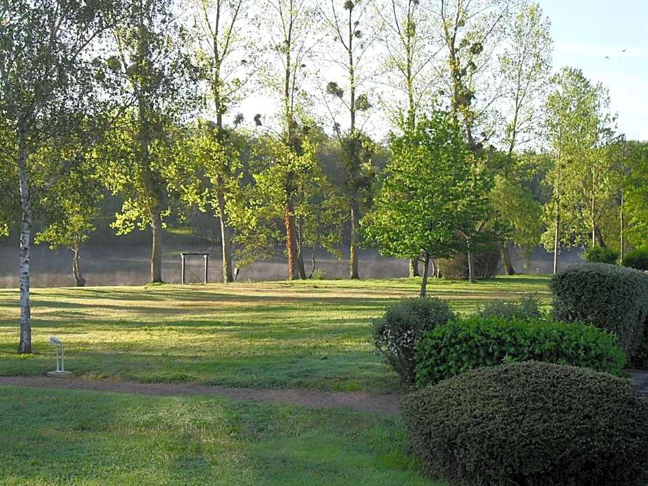 Logis Hôtel Val de Vienne