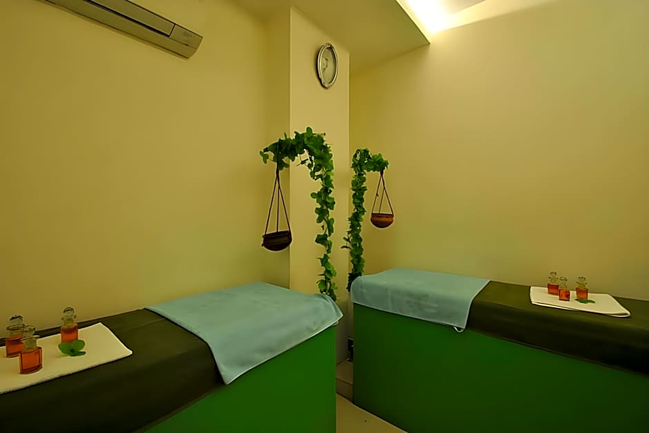 Rivatas Hotel By Ideal