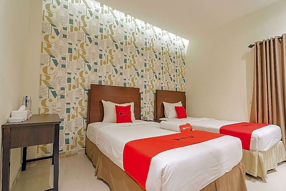 RedDoorz Plus @ Siradj Salman Samarinda