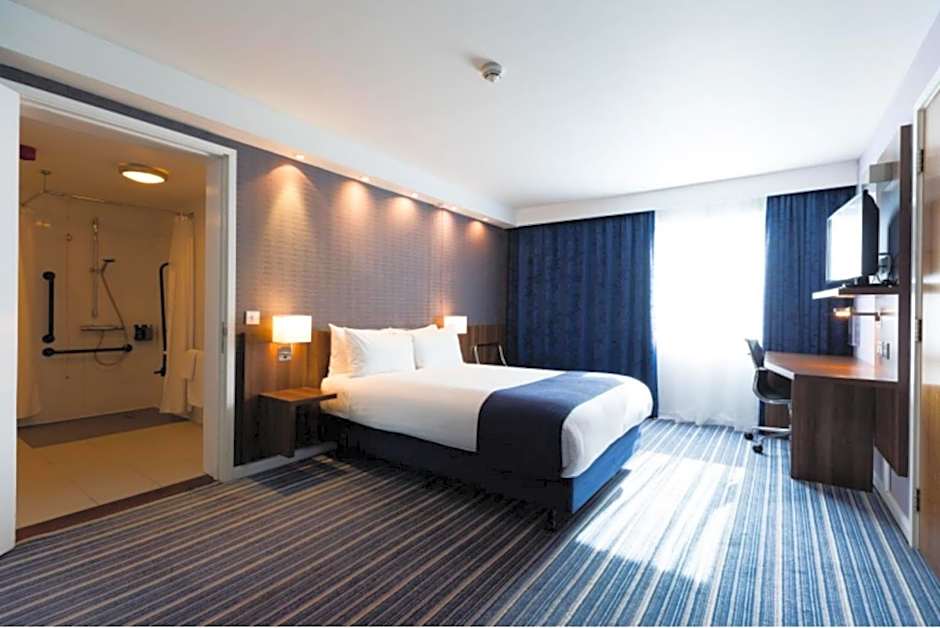 Holiday Inn Express London Heathrow T5 By IHG