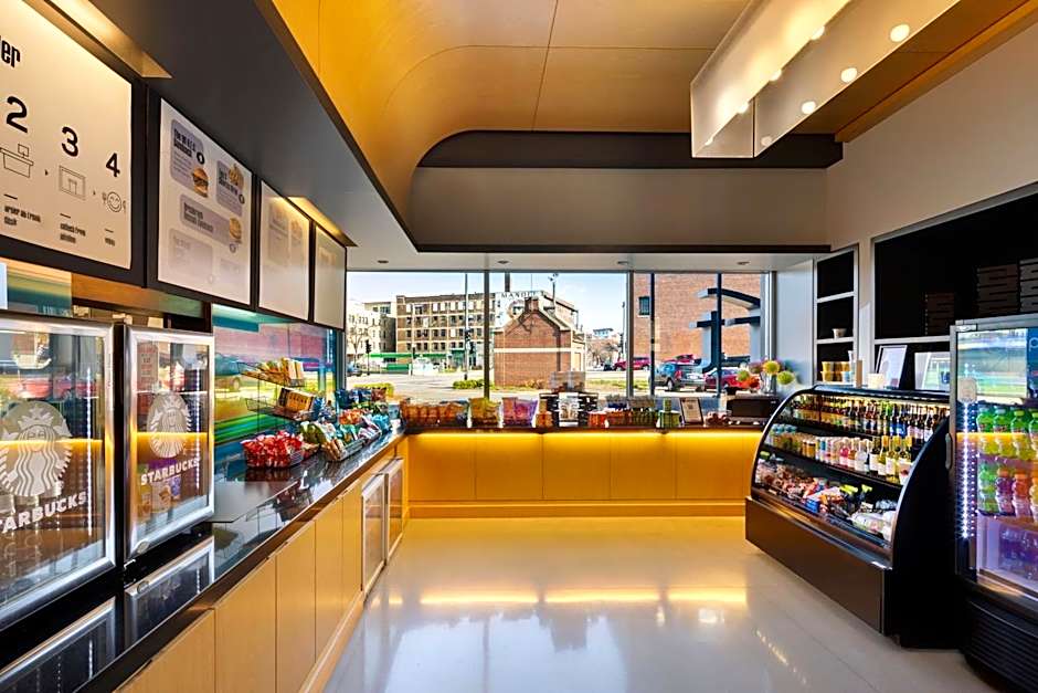 Aloft Milwaukee Downtown