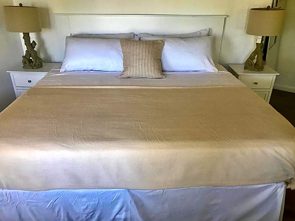 The Sunset Cove and Rainbow Room