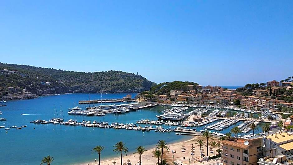 Hotel Es Port