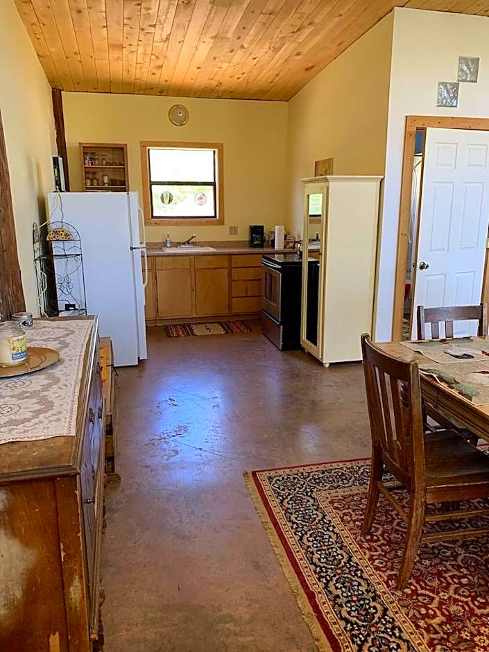 DAVIS MOUNTAINS INN BED AND BREAKFAST - ADULT ONLY