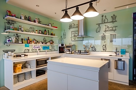 Tru by Hilton Nam Dinh City Centre