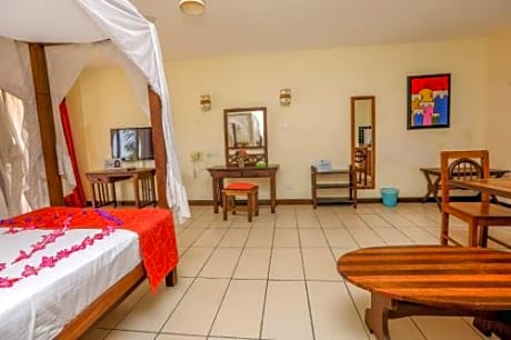 Deluxe Room with Garden View