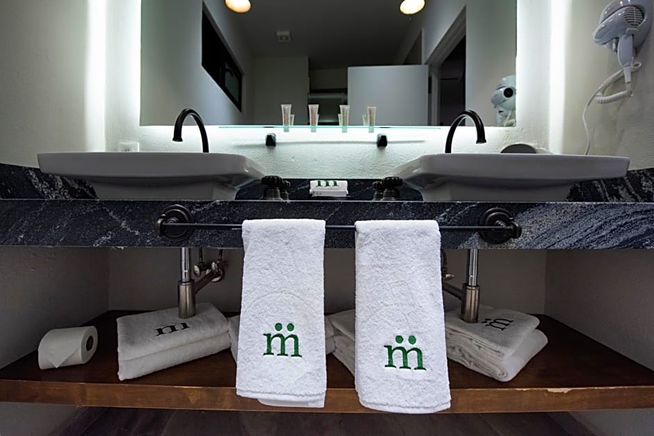 Hotel Madi