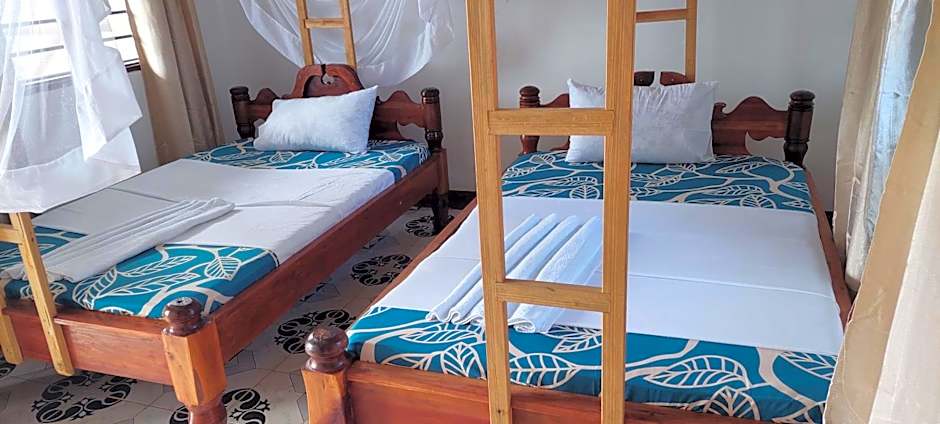 Aquarium Beach House