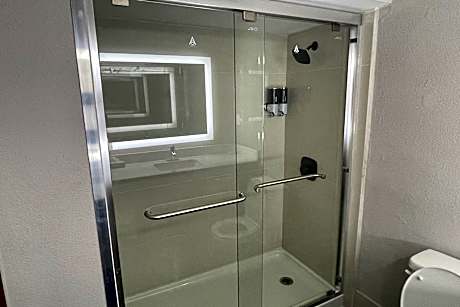 2 Queen Bed Suite, Non-Smoking