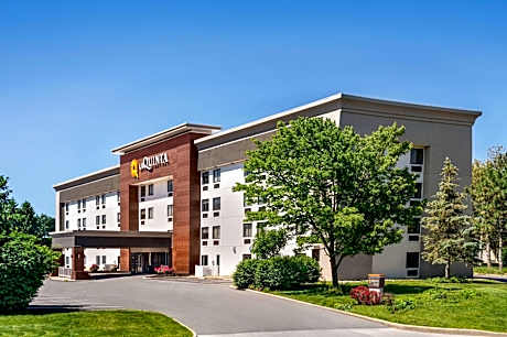 La Quinta Inn & Suites by Wyndham Columbus Dublin