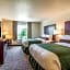 Cobblestone Hotel & Suites - Devils Lake