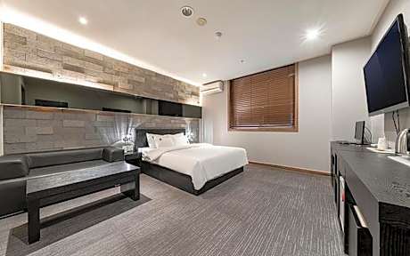 Icheon Hotel Mission