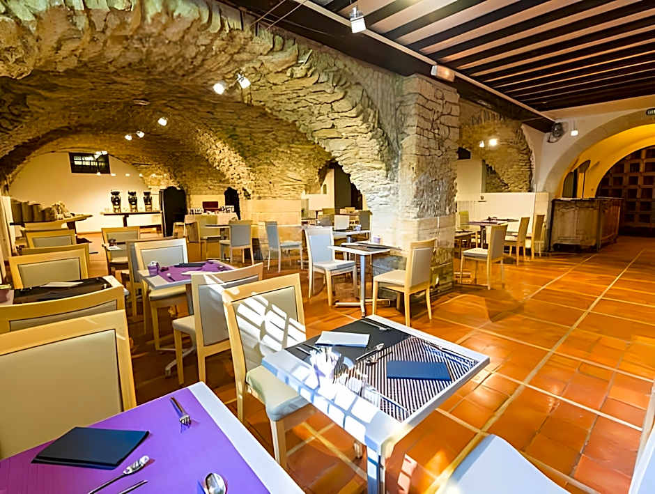 Moulin de Vernegues Hotel