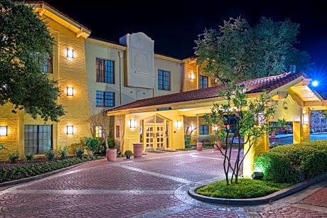 La Quinta Inn San Antonio I-35 N at Toepperwein