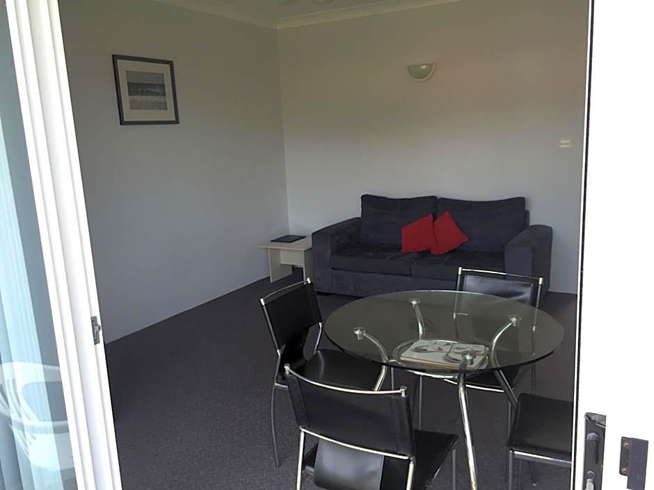 Aquarius Apartments Mollymook