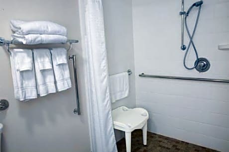Twin Room - Mobility Access/Hearing Accessible
