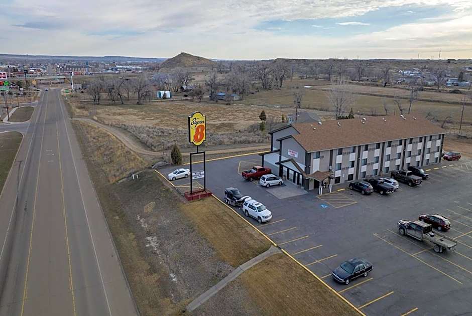 Super 8 by Wyndham Miles City