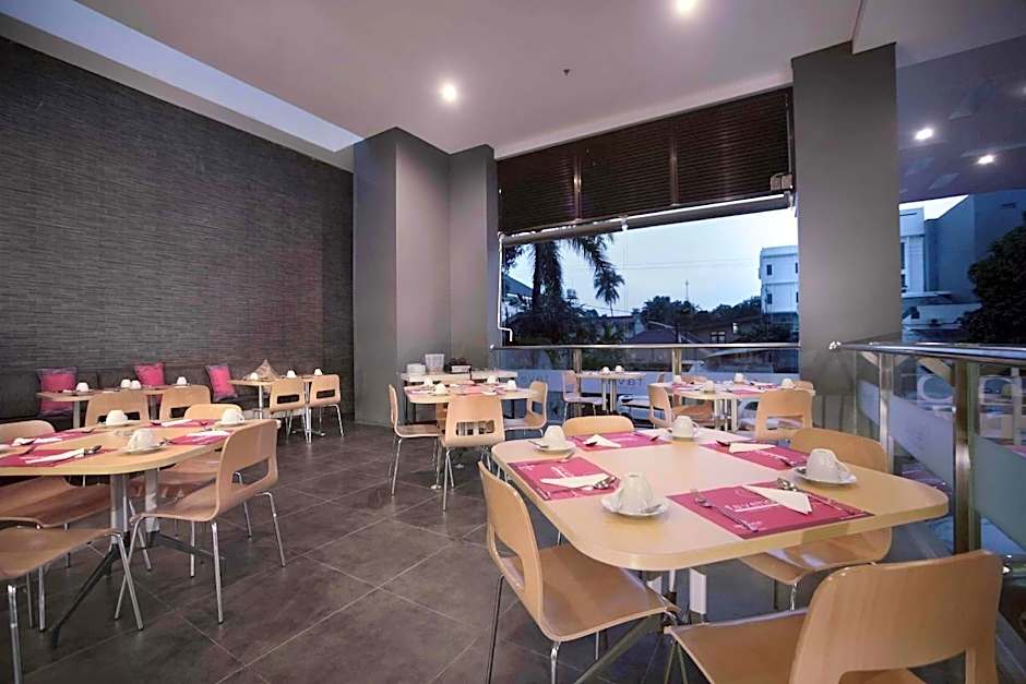 Aston Inn Pantai Losari Makassar