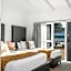 Middlemore Motel