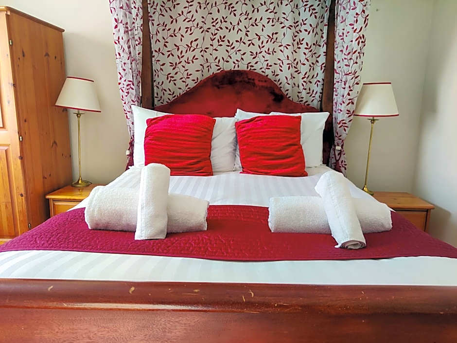 Wentworth House - Free Parking