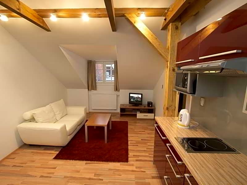 Residence U Cerne veze