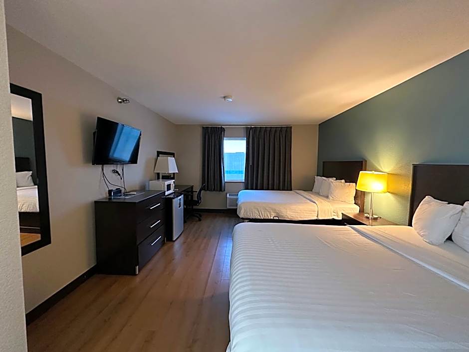 Baymont Inn & Suites by Wyndham Lincoln NE