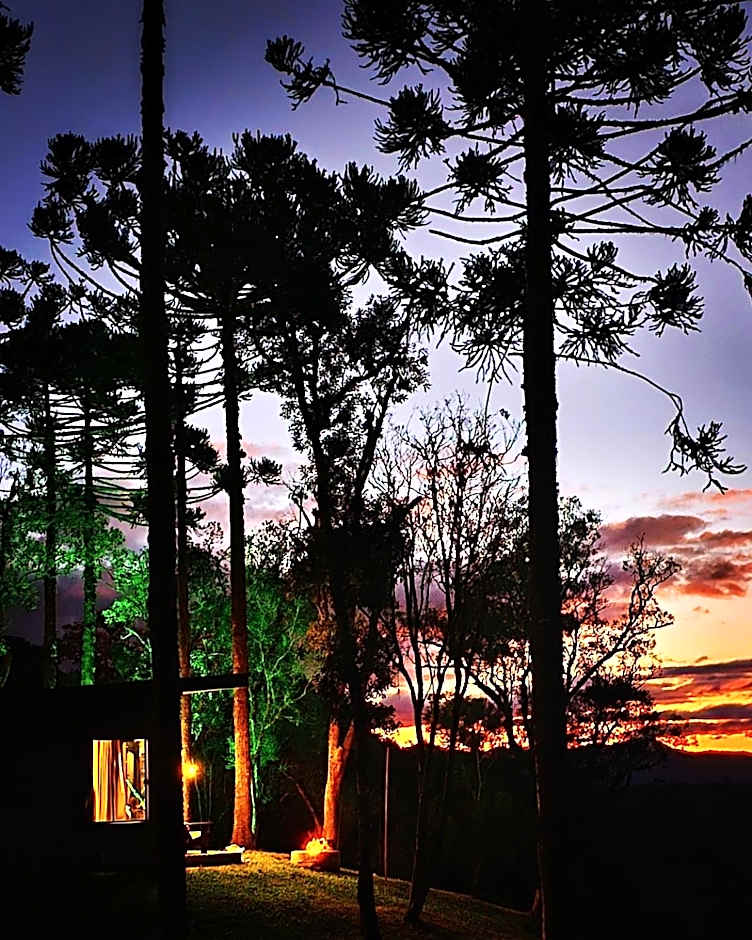 Sunset Serrano Chalés