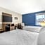 Best Western Plus Revere Inn & Suites