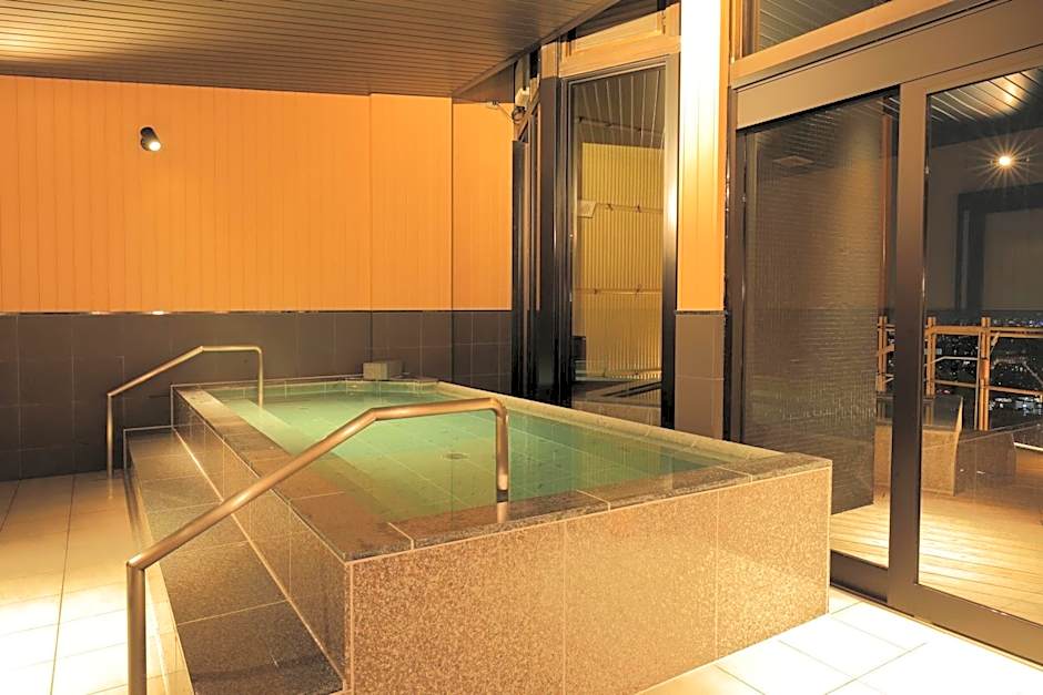 山荘 風の杜 Sanso Kazenomori