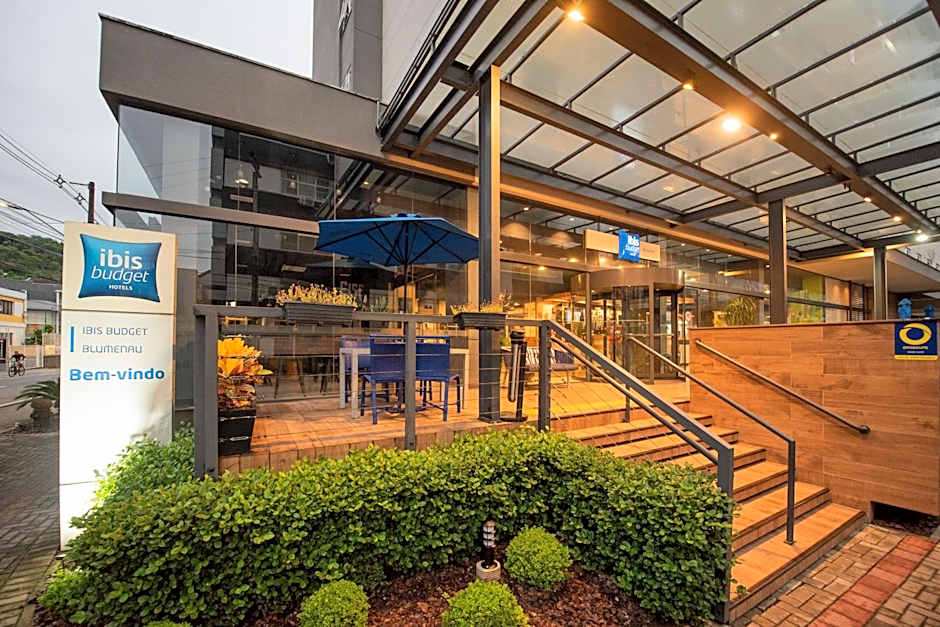 Ibis Budget Blumenau
