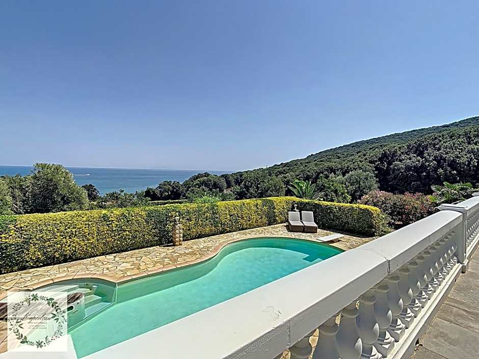 Seaview villa Marlau