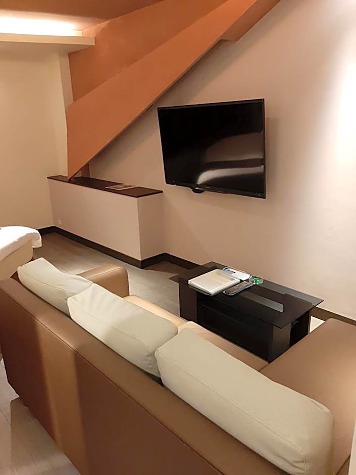Hotel GOLF Nirasaki (Adult Only)