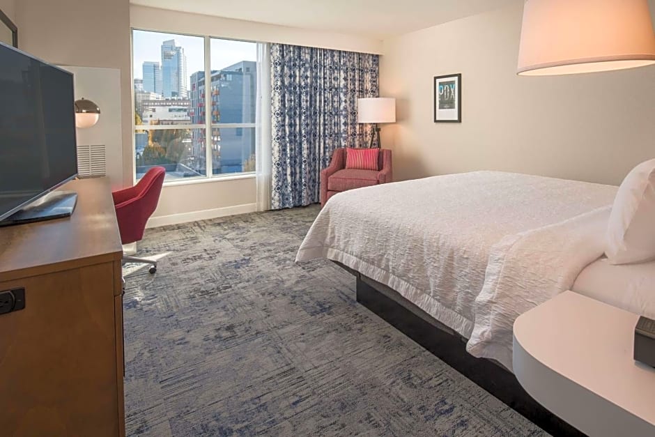 Hampton Inn And Suites By Hilton Portland-Pearl District