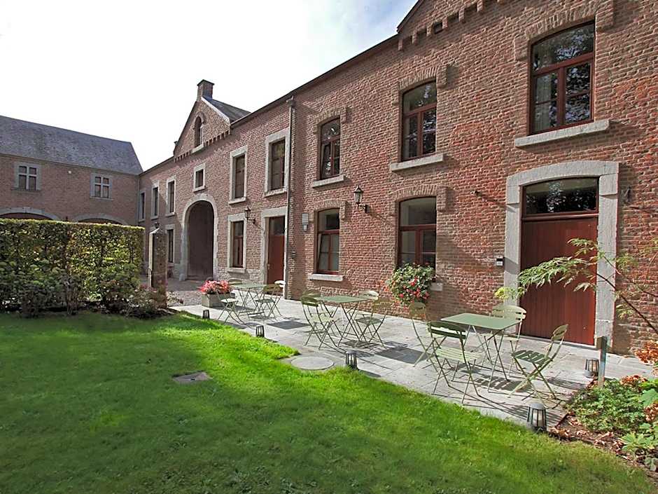 Hôtel - Ferme du Château d'Ahin