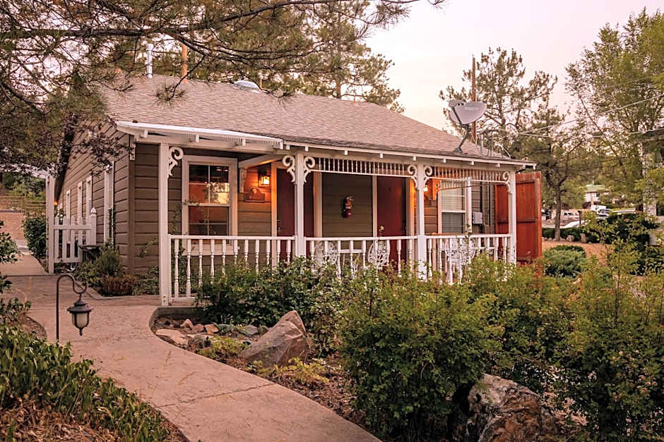 Prescott Pines Inn
