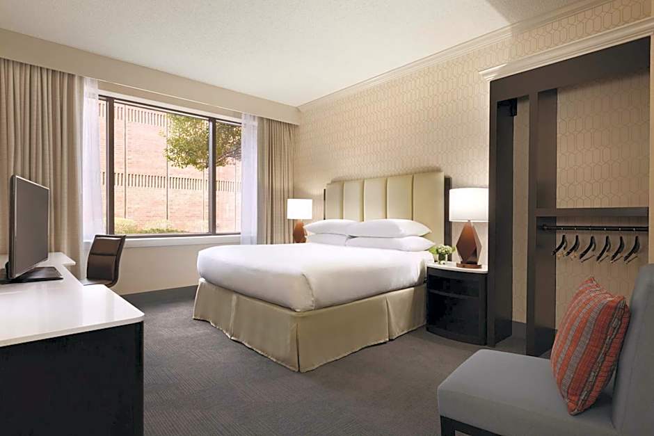 Hilton Greenville