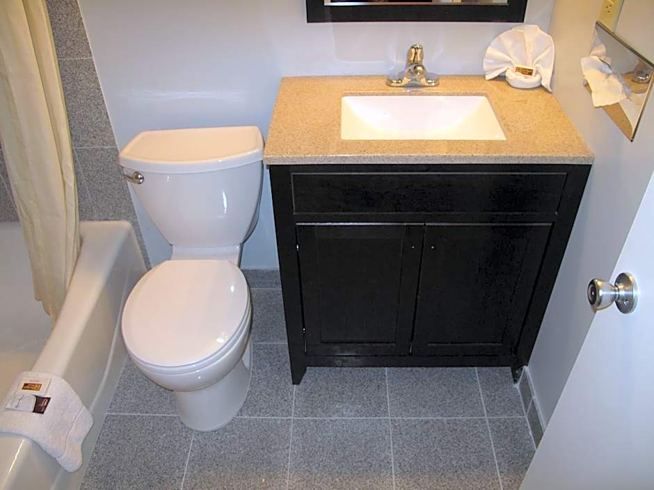 West Inn NAU - Downtown Flagstaff